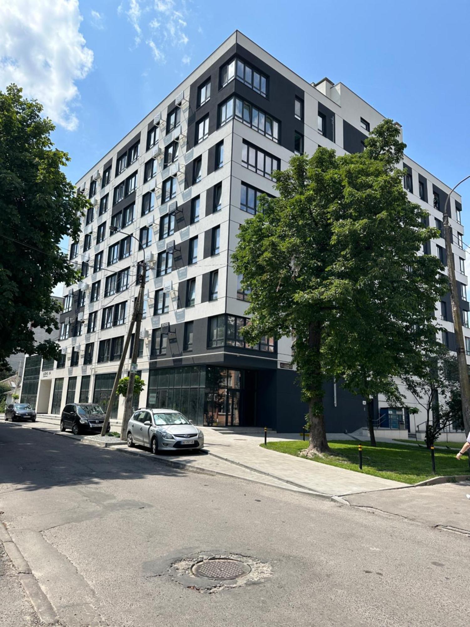 Люкс апартаменти в центрі Жк Театральний Ровно Экстерьер фото